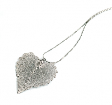 Колье Ester Bijoux с натуральным листом хлопка в серебре